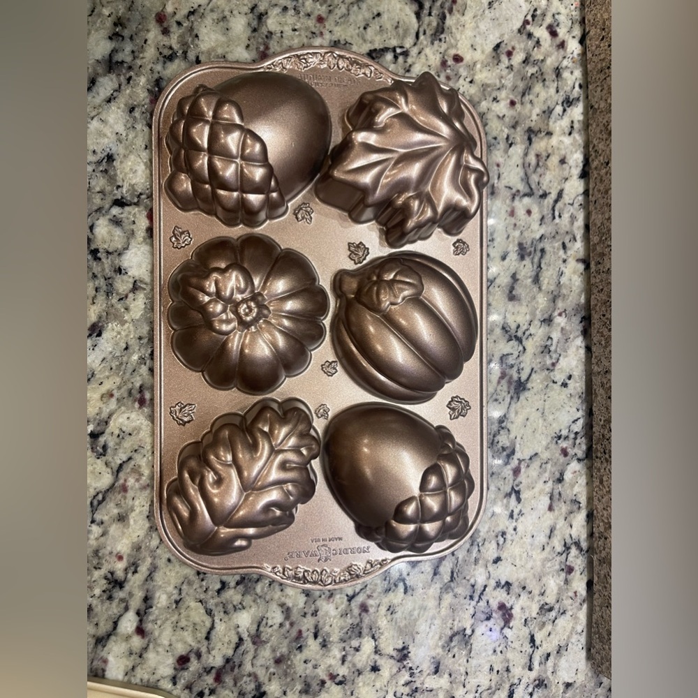Nordic Ware Fall Mini Bunts - Picture 2 of 2